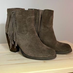 Sbicca fringe booties